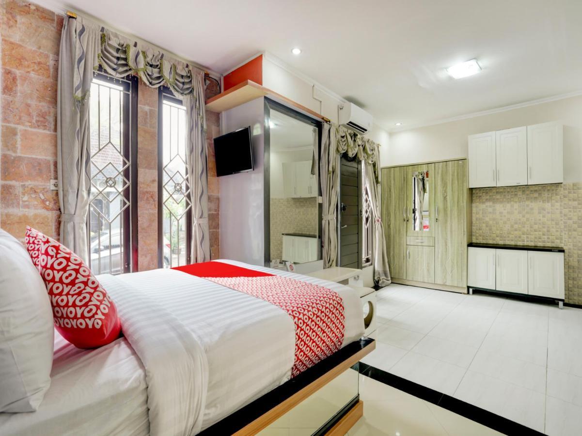 Oyo 90131 Liberty Guest House Sempidi Buitenkant foto